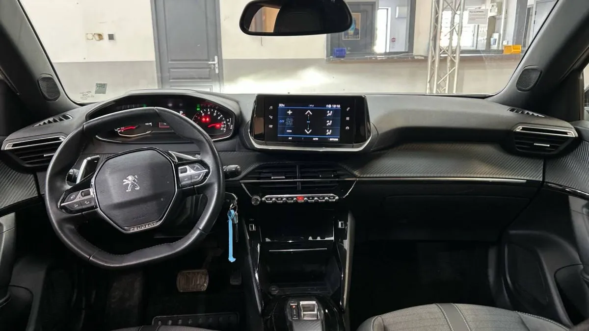 PEUGEOT 2008 BLUEHDI 130 S 2023