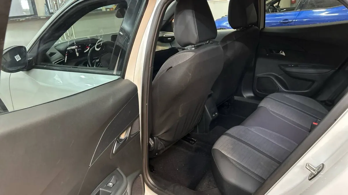 PEUGEOT 2008 BLUEHDI 130 S 2023