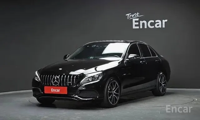 MERCEDES-BENZ C350E 2018