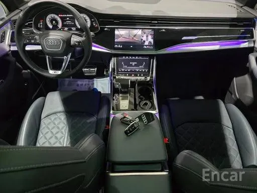 AUDI Q7 55 TFSI QUATTRO 2024