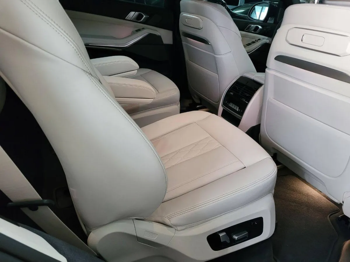BMW X7 40I MSPORT 2025