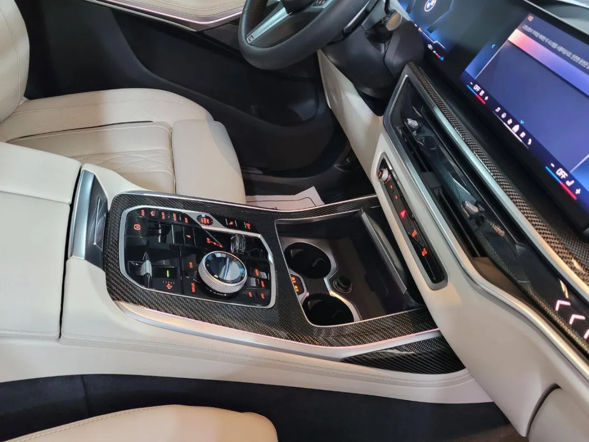 BMW X7 40I MSPORT 2025
