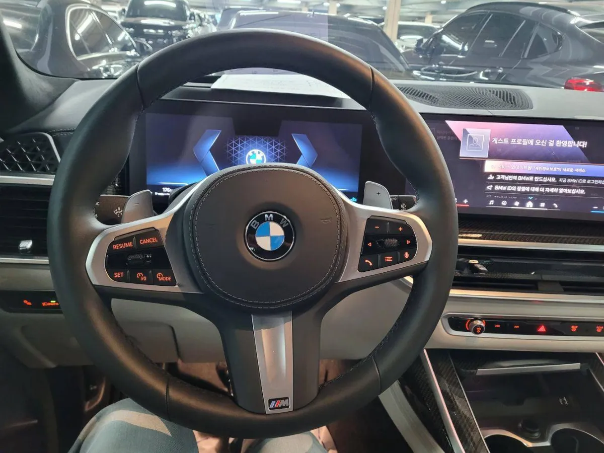 BMW X7 40I MSPORT 2025