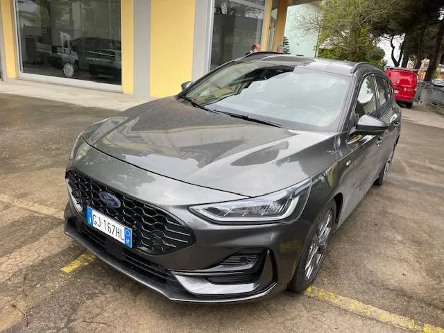 FORD FOCUS 2022