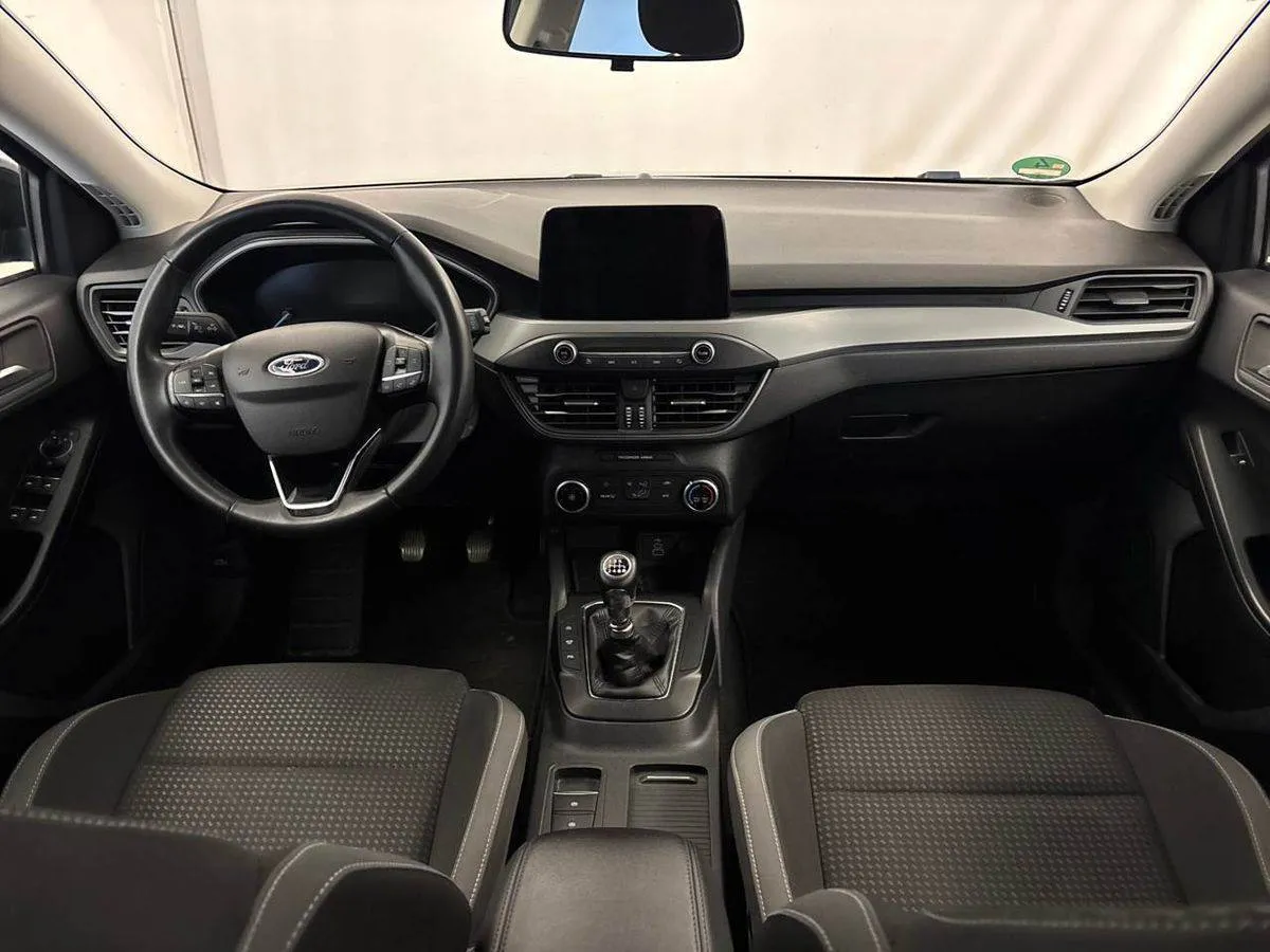 FORD FOCUS 2022