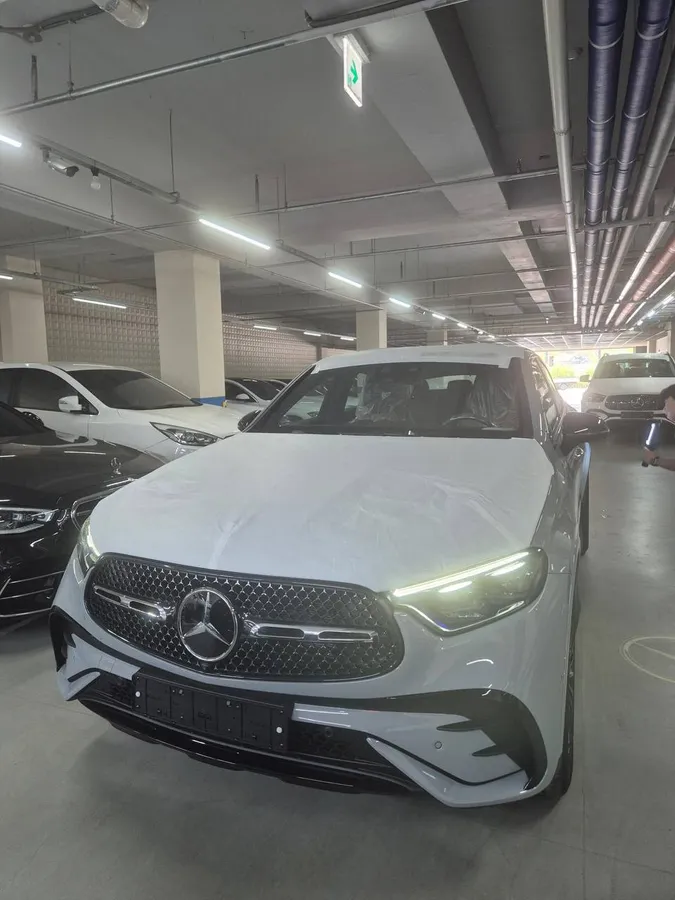 MERCEDES-BENZ GLC300 COUPE 140 EDITION 2026