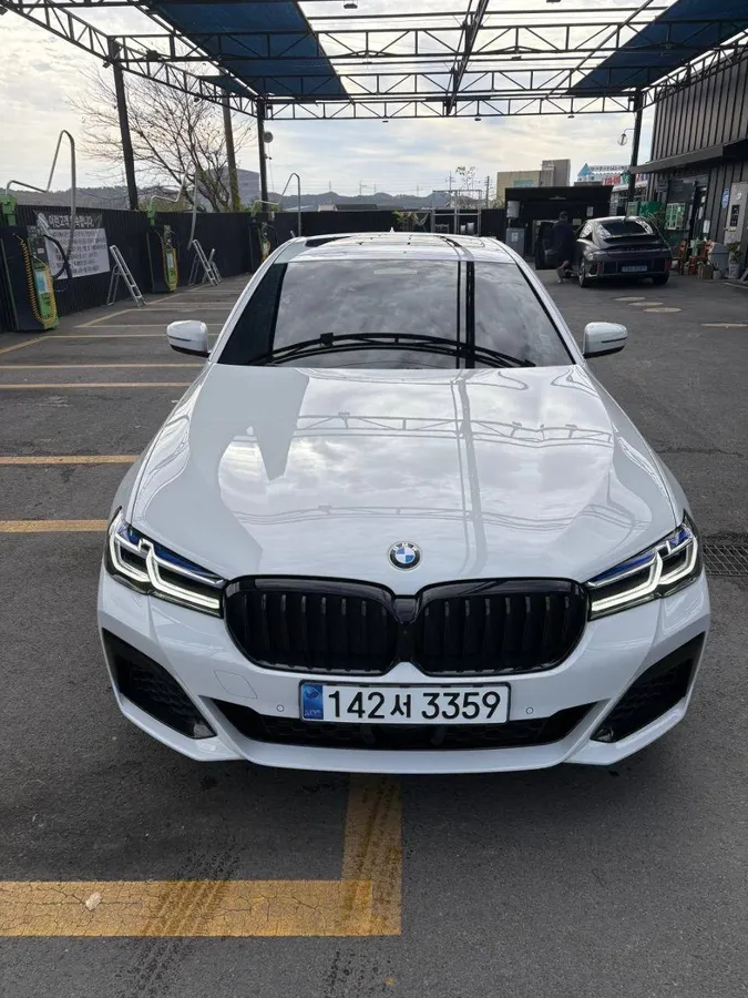 BMW 530I MSPORT 2023