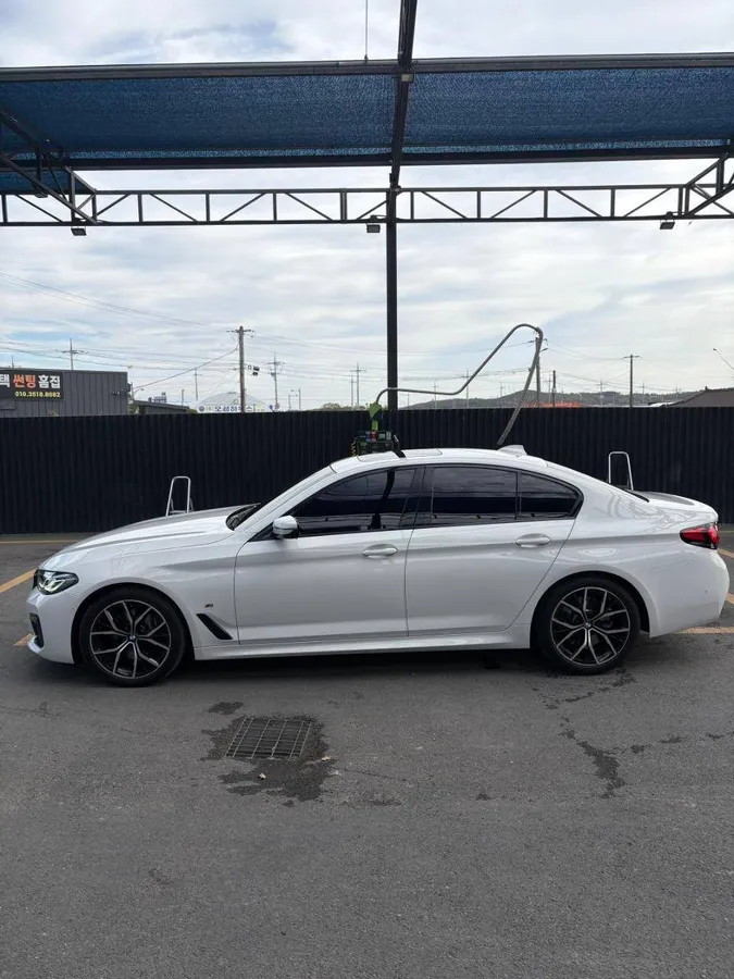 BMW 530I MSPORT 2023