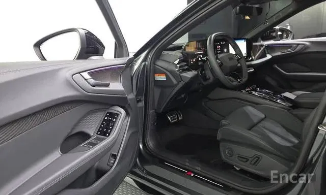 AUDI A5 2025