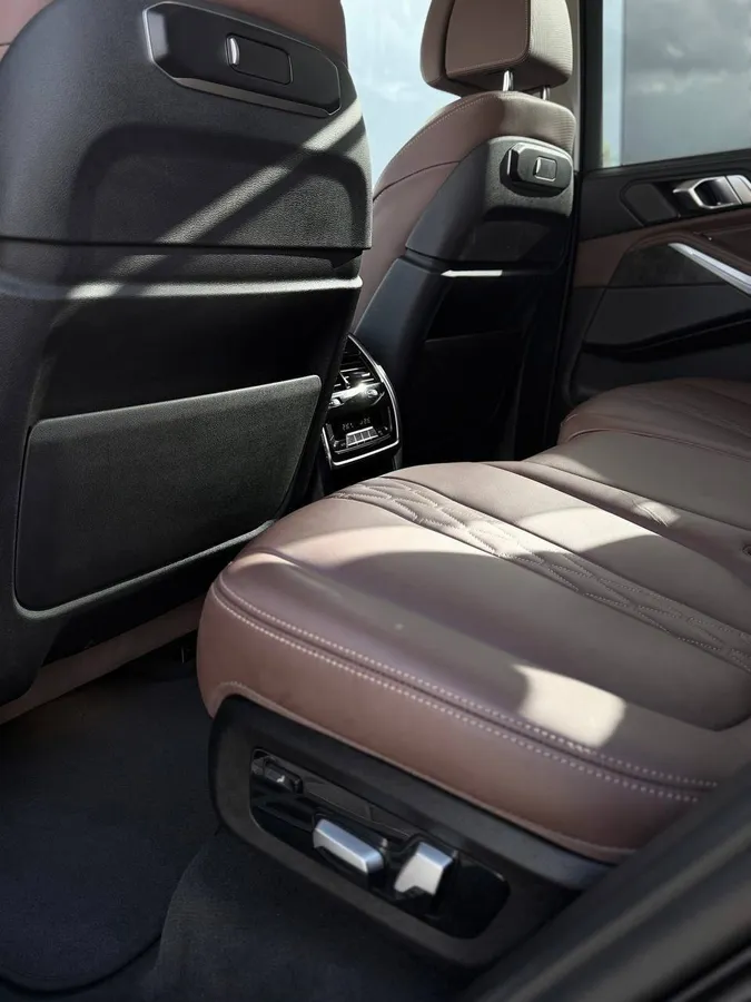 BMW X5 LUXURY 2023