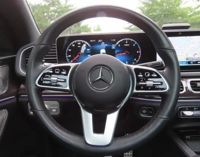 MERCEDES-BENZ GLE 400D COUPE 2023