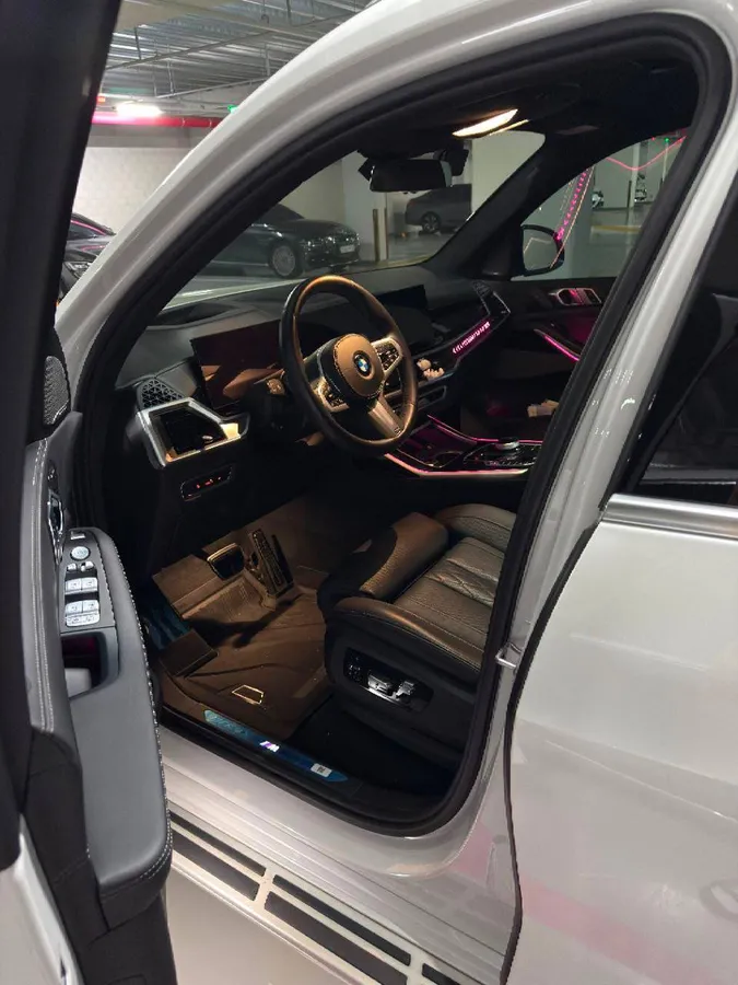 BMW X7 40I M SPORT 2023
