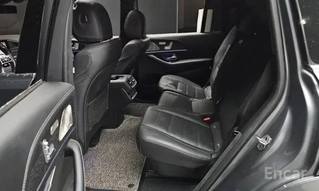MERCEDES-BENZ GLS400D 2022