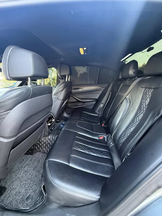 BMW 530I M SPORT 2018