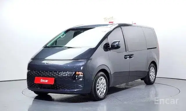 HYUNDAI STARIA TOURER 2023