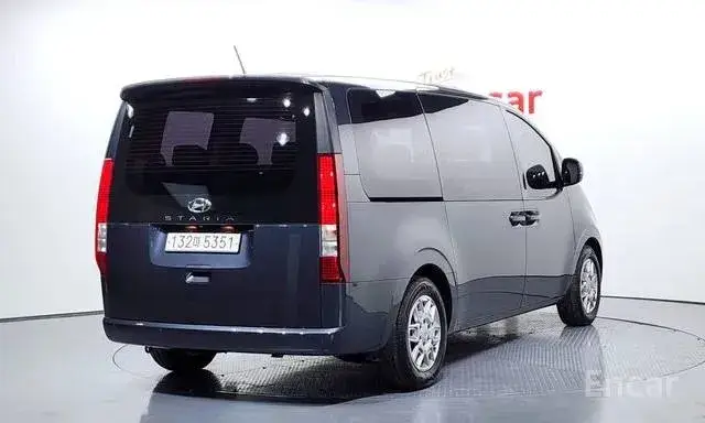 HYUNDAI STARIA TOURER 2023