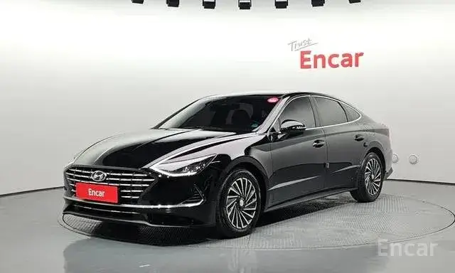 HYUNDAI SONATA HYBRID 2021