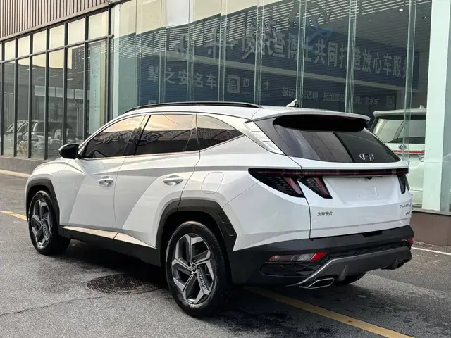 HYUNDAI TUCSON L 2021