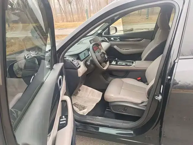 GEELY BOYE L SHANHE 2025