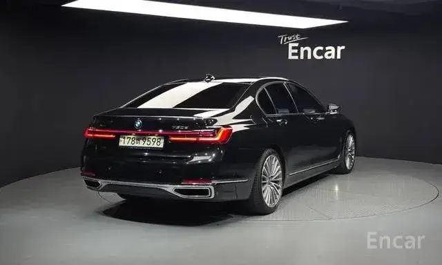 BMW 730D XDRIVE DESIGN PURE 2022