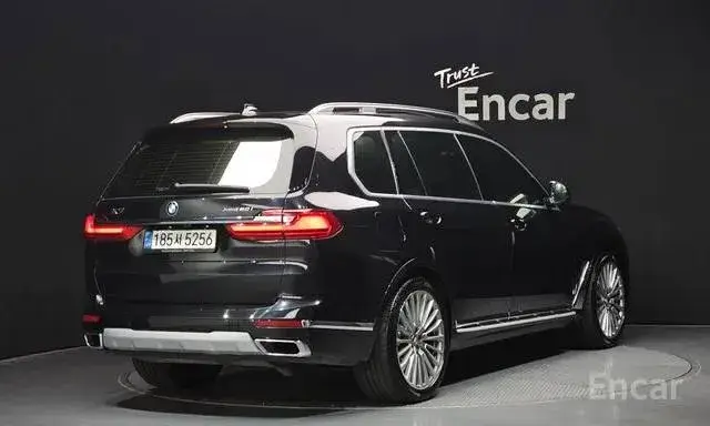 BMW X7 XDRIVE 40I 2021