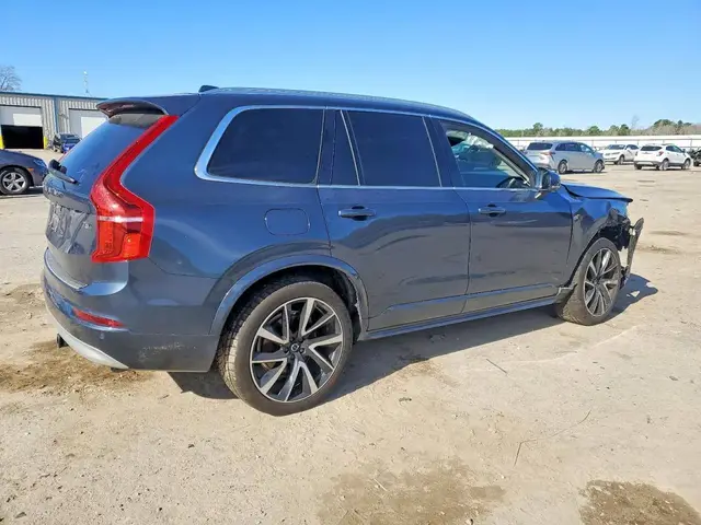 VOLVO XC90 2021