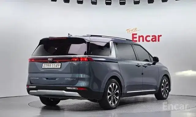 KIA CARNIVAL NOBLESSE 2021