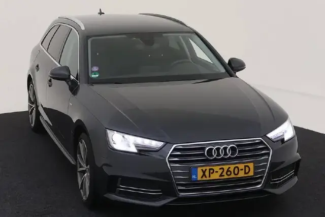 AUDI A4 AVANT 1 2018