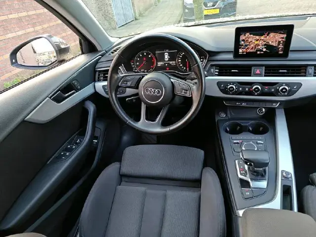 AUDI A4 AVANT 1 2018
