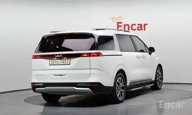 KIA CARNIVAL PRESTIGE 2021