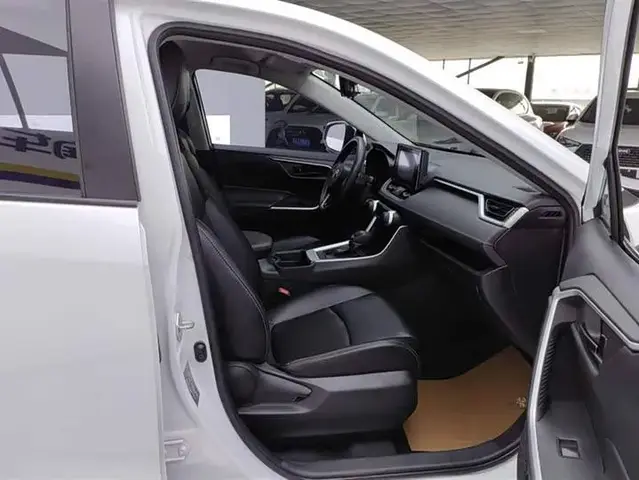 TOYOTA RAV4 RONGFANG 2022