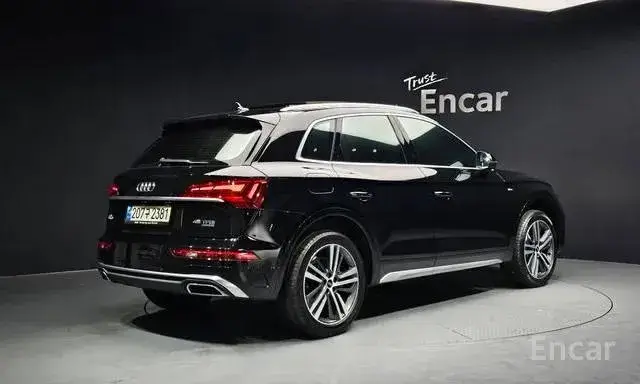 AUDI Q5 45TFSI QUATTRO PREMIUM 2021