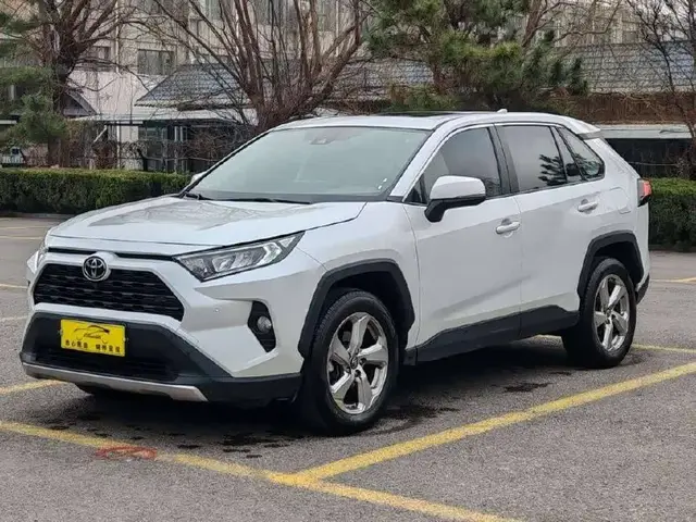 TOYOTA RAV4 2022