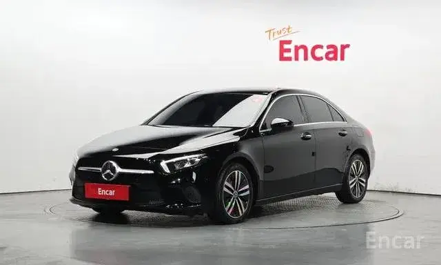 MERCEDES-BENZ A-CLASS A 220 2021
