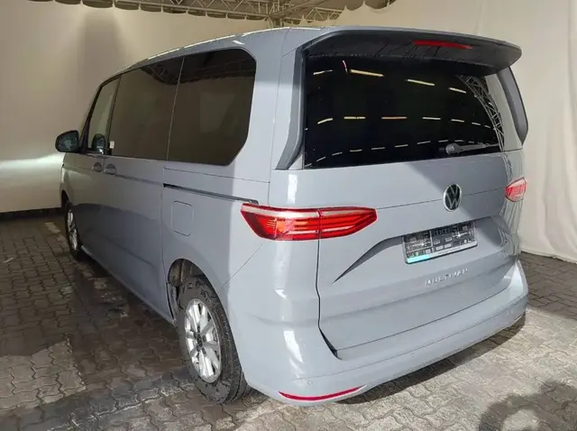 VOLKSWAGEN MULTIVAN 2022