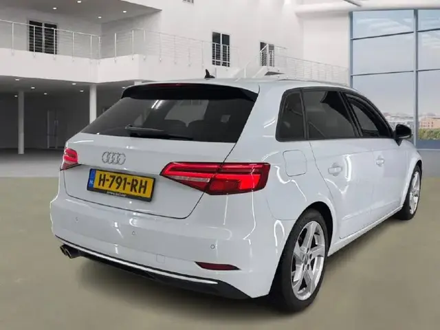 AUDI A3 SPORTBACK 2020