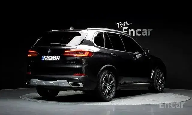 BMW X5 2021
