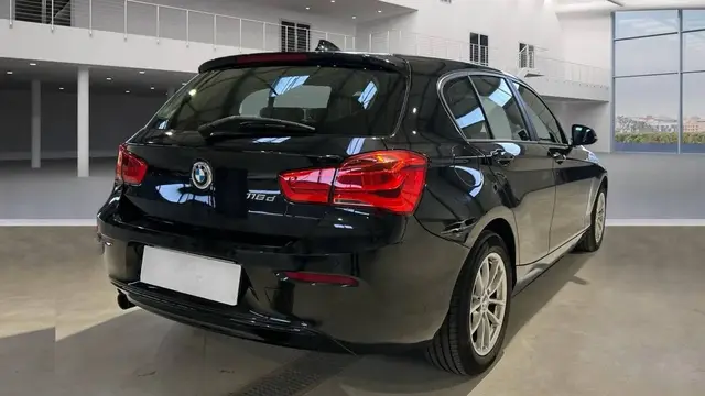 BMW 116D 116 CH BVA8 2017