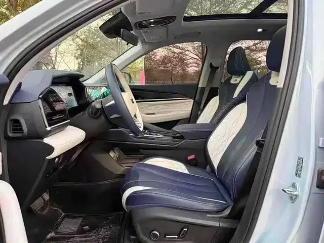 GEELY XINGYUE L 2022