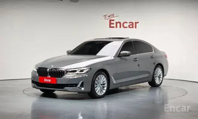 BMW 530I LUXURY 2022