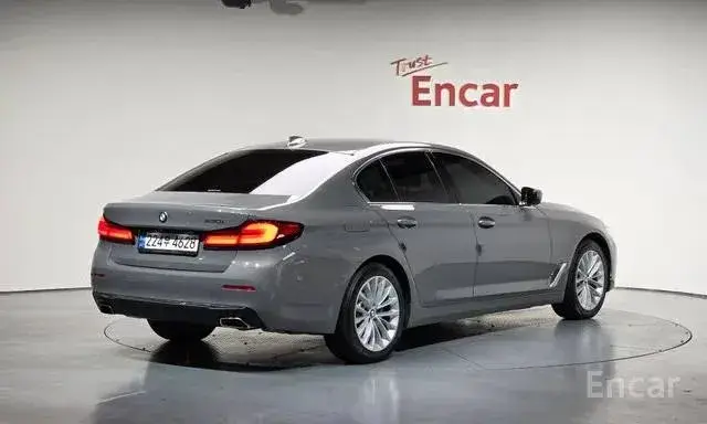 BMW 530I LUXURY 2022