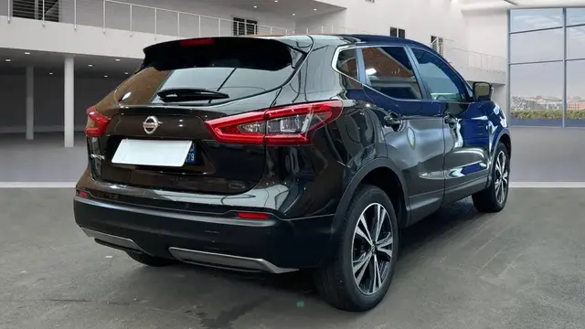 NISSAN QASHQAI 2019