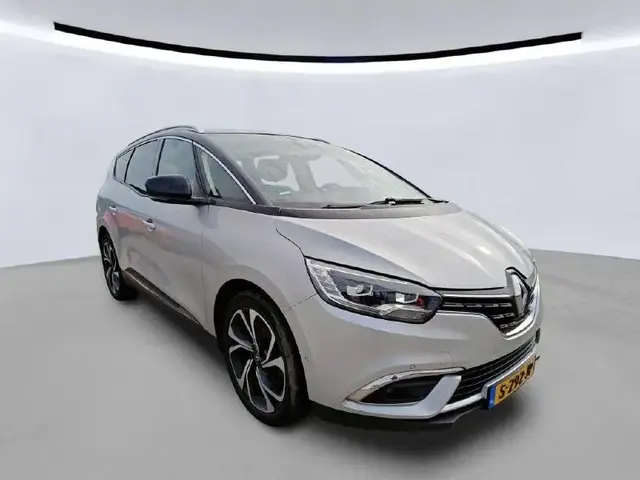 RENAULT GRAND SCENIC 2023