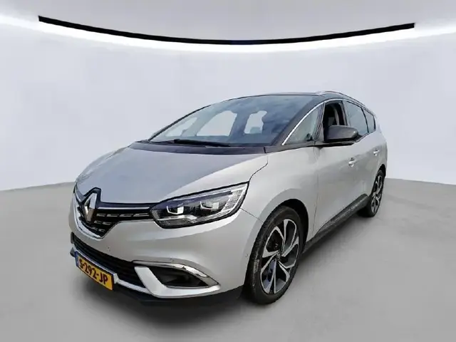 RENAULT GRAND SCENIC 2023