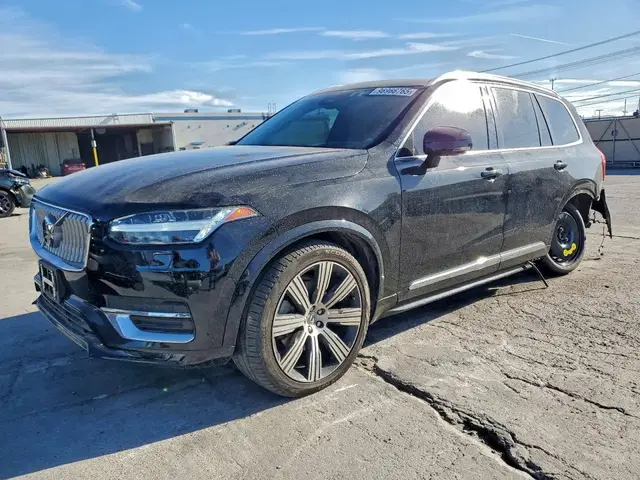 VOLVO XC90 2023