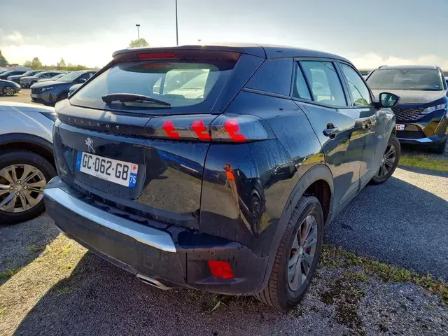 PEUGEOT 2008 PURETECH 130 S 2021