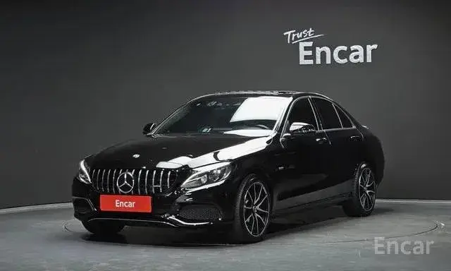 MERCEDES-BENZ C350E 2018