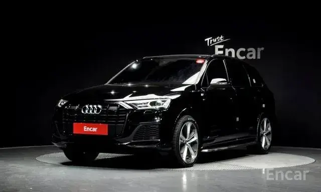 AUDI Q7 55 TFSI QUATTRO 2022