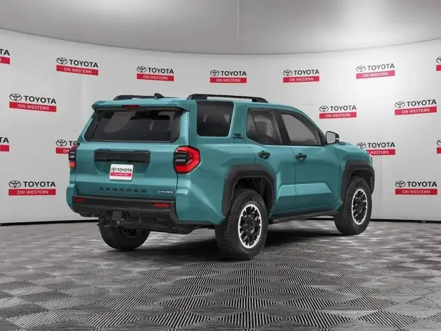 TOYOTA 4 2026