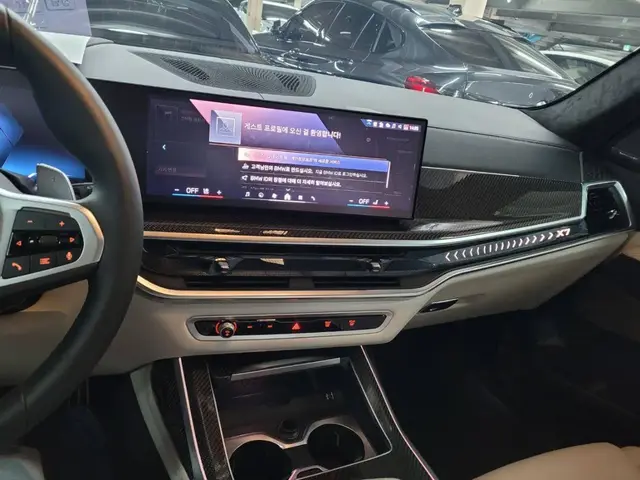 BMW X7 40I MSPORT 2025